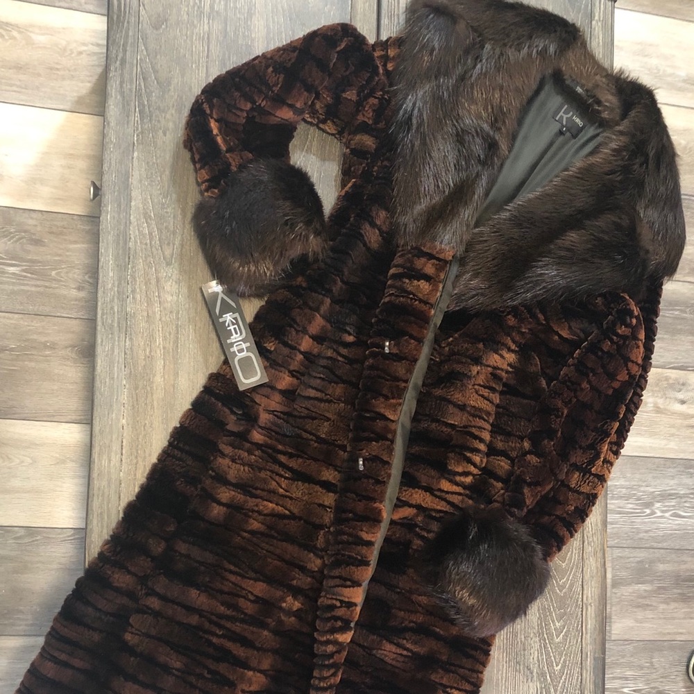 Krio Beaver coat